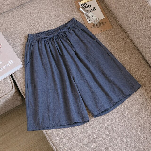 Loose Plus Size Knee Wide-leg Shorts InsStreet