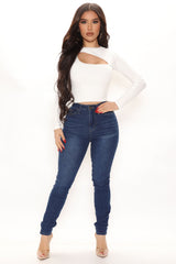 Deep In My Heart Skinny Jeans - Dark Wash Ins Street
