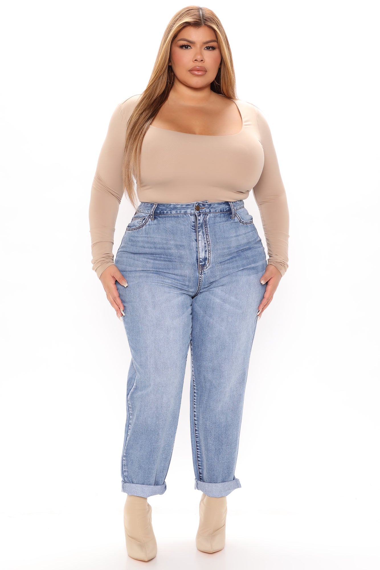 Simply Sweet Mom Jeans - Medium Blue Wash Ins Street