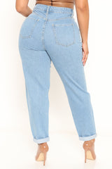 In The Moment No Stretch Loose Fit Mom Jeans - Light Blue Wash Ins Street