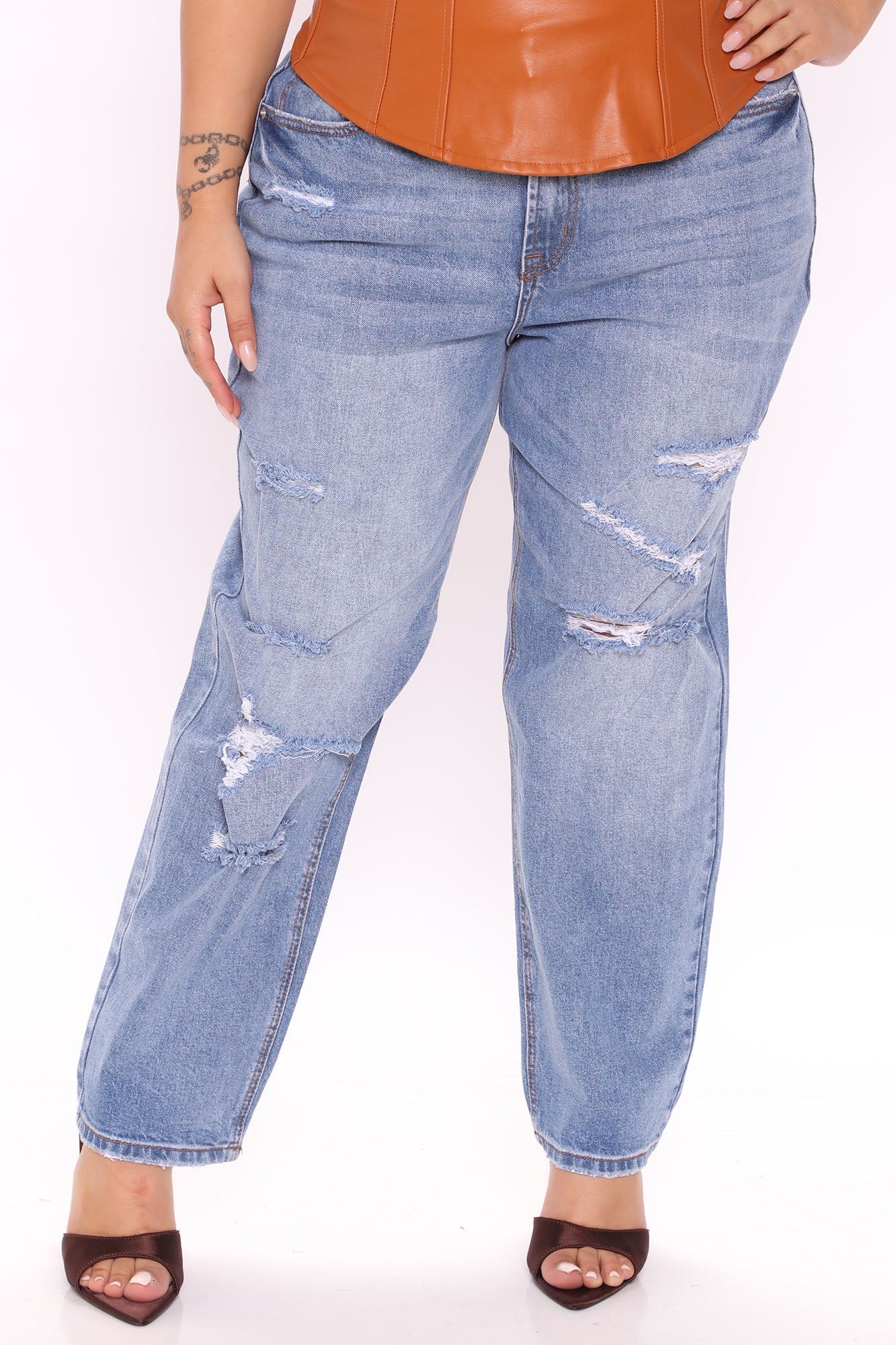 Stole His Heart Ripped Boyfriend Jeans - Medium Blue Wash Ins Street