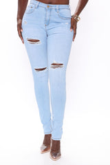 Tall Hannah High Rise Jeans - Light Blue Wash Ins Street