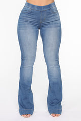 Start Something Mid Rise Flare Jeans - LightWash Ins Street