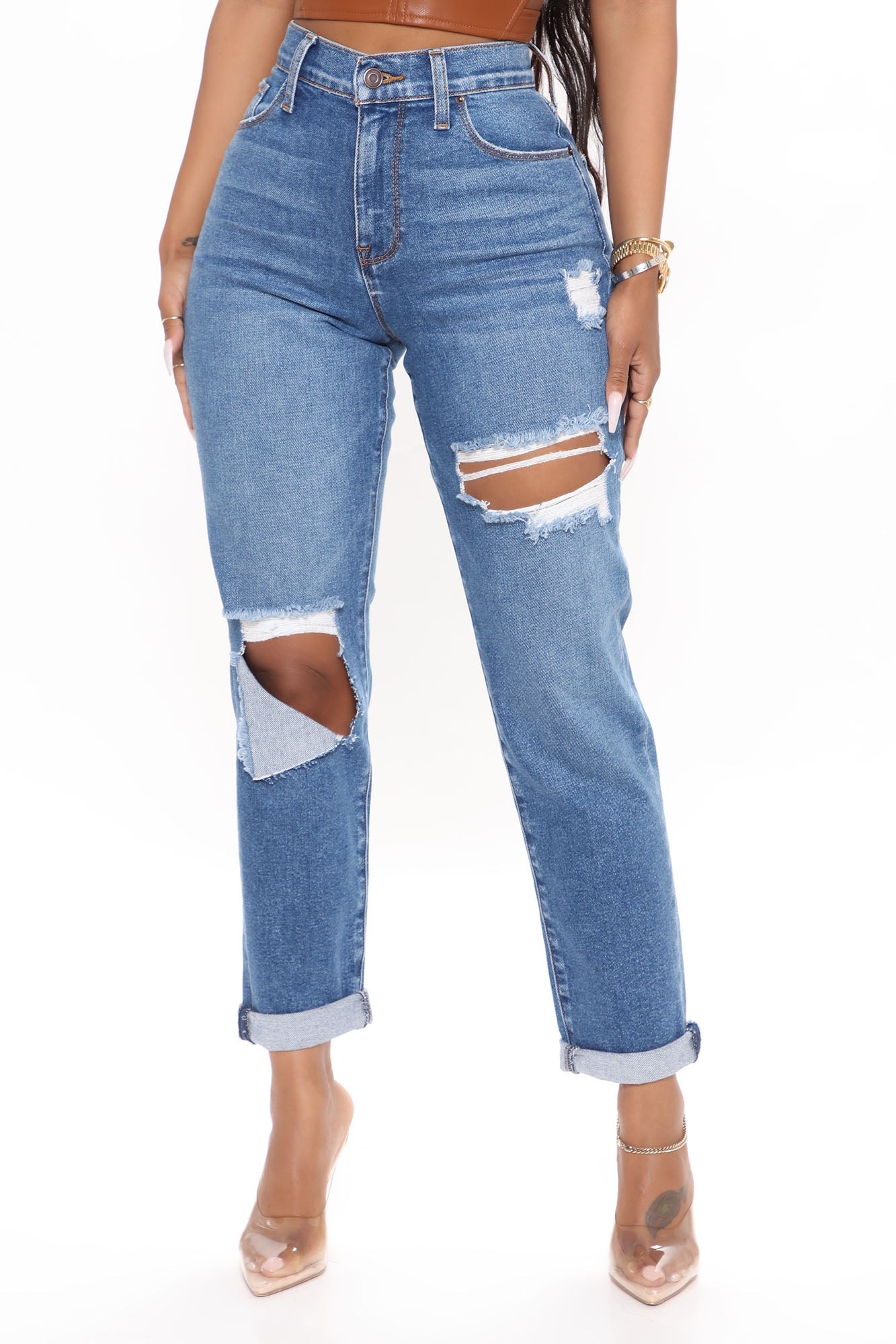 Hometown Cutie Destroyed Mom Jeans - Medium Blue Wash Ins Street