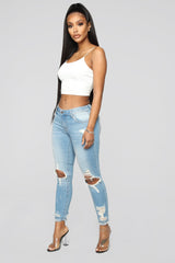 Walking On The Beach Crop Jeans - Medium Blue Wash Ins Street