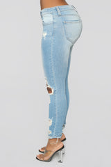 Walking On The Beach Crop Jeans - Medium Blue Wash Ins Street