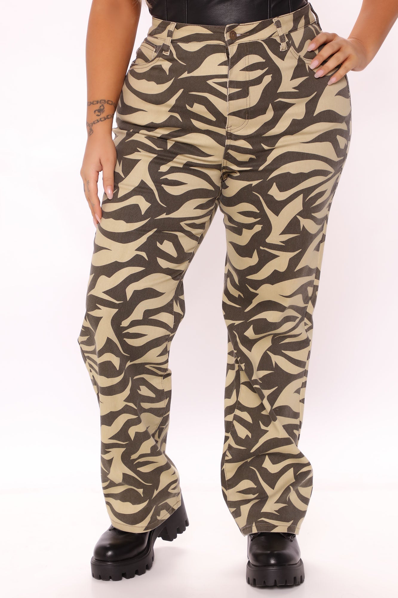 Wild Child Printed Straight Leg Jeans - Olive/combo Ins Street