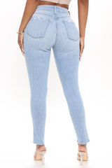 Back To The Beginning Stretch Ankle Jeans - Light Blue Wash Ins Street