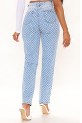 Feel It Out Straight Leg Jeans - Medium Blue Wash Ins Street