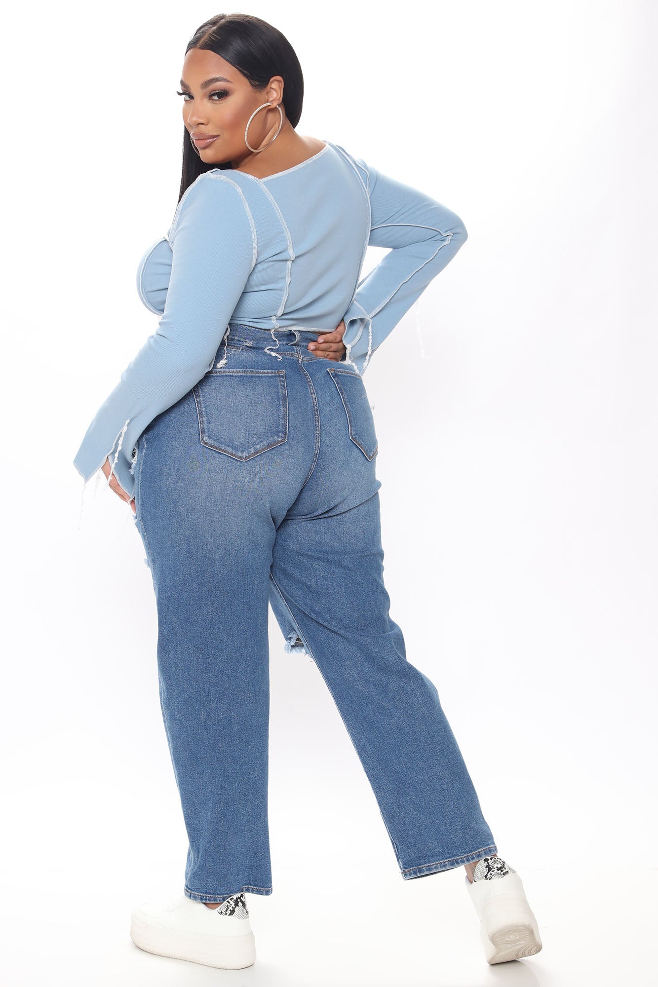 Hometown Cutie Destroyed Mom Jeans - Medium Blue Wash Ins Street