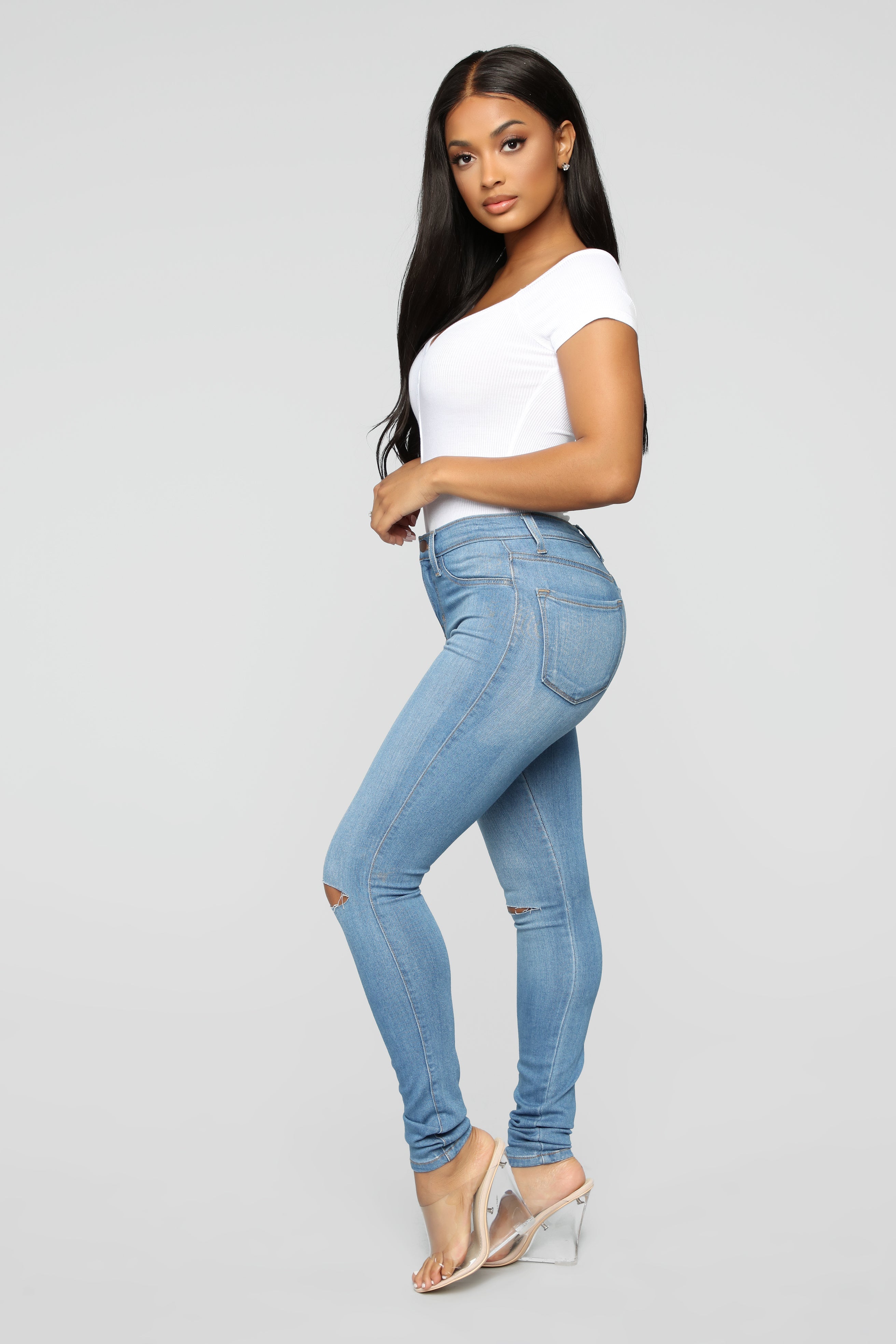 Canopy Jeans - Light Blue Wash Ins Street