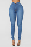 Classic Beauty Skinny Jeans - Medium Blue Wash Ins Street