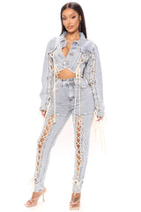 Can't Keep Up Skinny Jeans - Light Blue Wash Ins Street