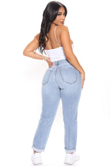 Meet Your Mom Jeans - Medium Blue Wash Ins Street