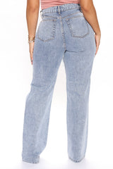 Sassy Straight Leg Jeans - Light Blue Wash Ins Street