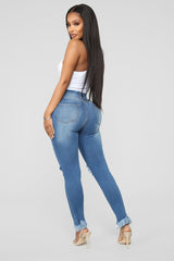 Back To It Ankle Jeans - Medium Blue Wash Ins Street