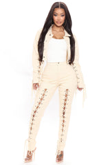 Can't Keep Up Skinny Jeans - Cream Ins Street