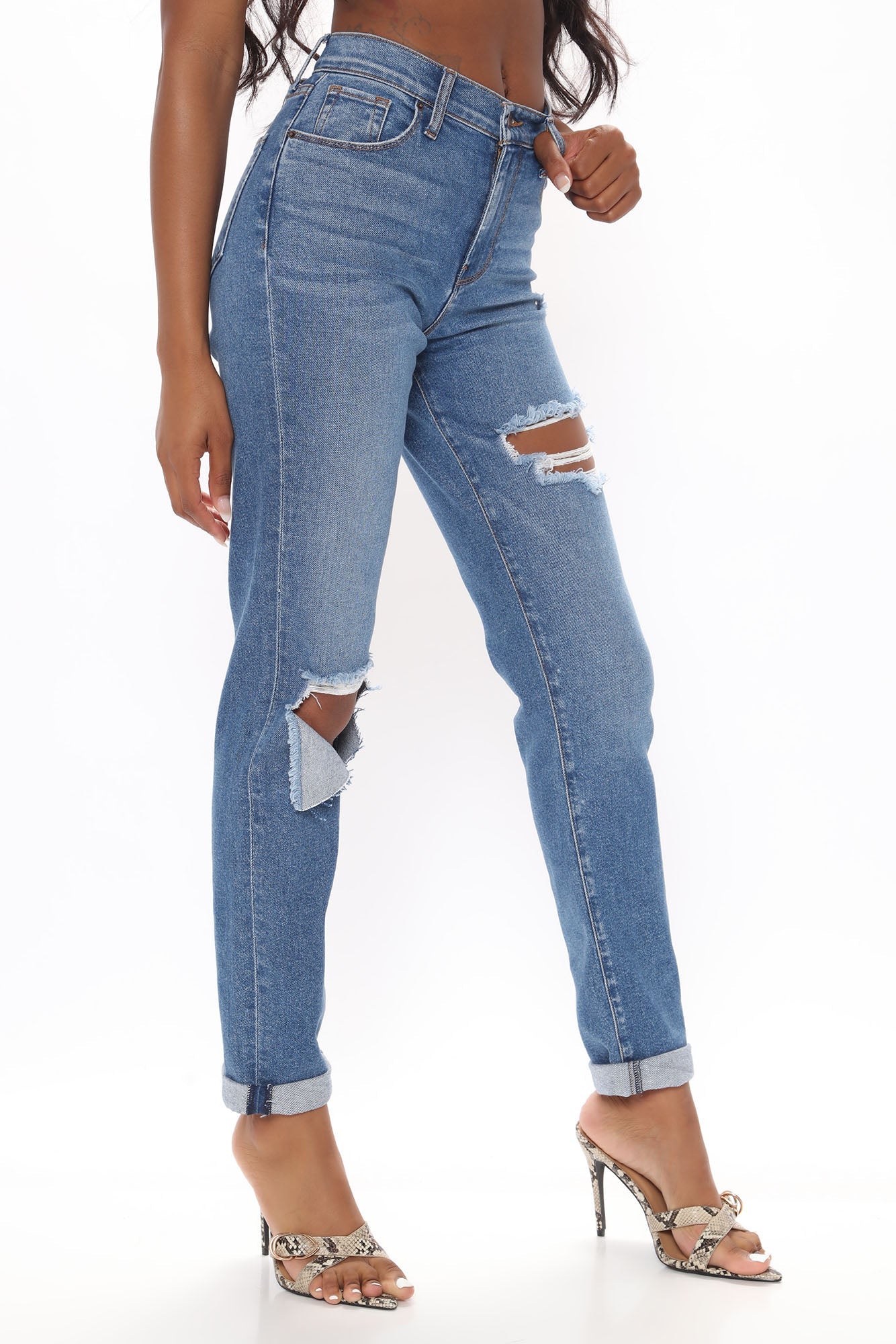 Tall Hometown Cutie Destroyed Mom Jeans - Medium Blue Wash Ins Street