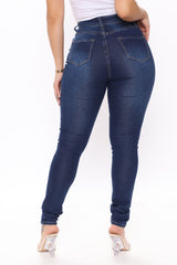 Hug So Tight Jeans - Dark Wash Ins Street