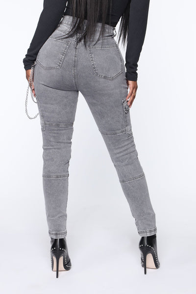 Off The Chain Cargo Jeans - Grey – InsStreet
