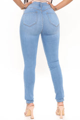 Classic Beauty Skinny Jeans - Light Blue Wash Ins Street