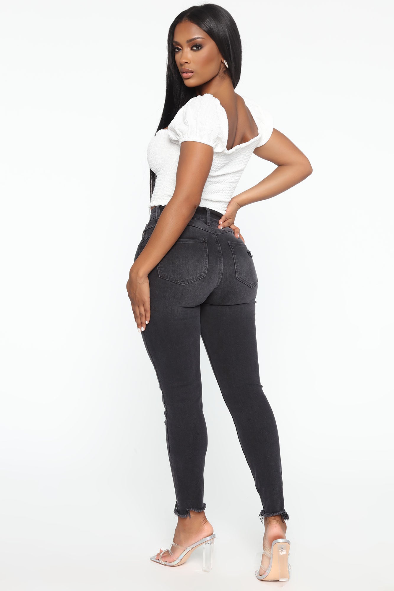 Hallie Sculpting Ankle Jeans - Black Ins Street