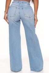 Let Loose High Waist Jeans - Light Blue Wash Ins Street