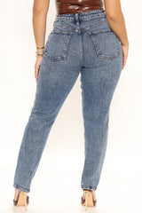 Classic Vintage High Rise Straight Leg Jeans - Medium Blue Wash Ins Street