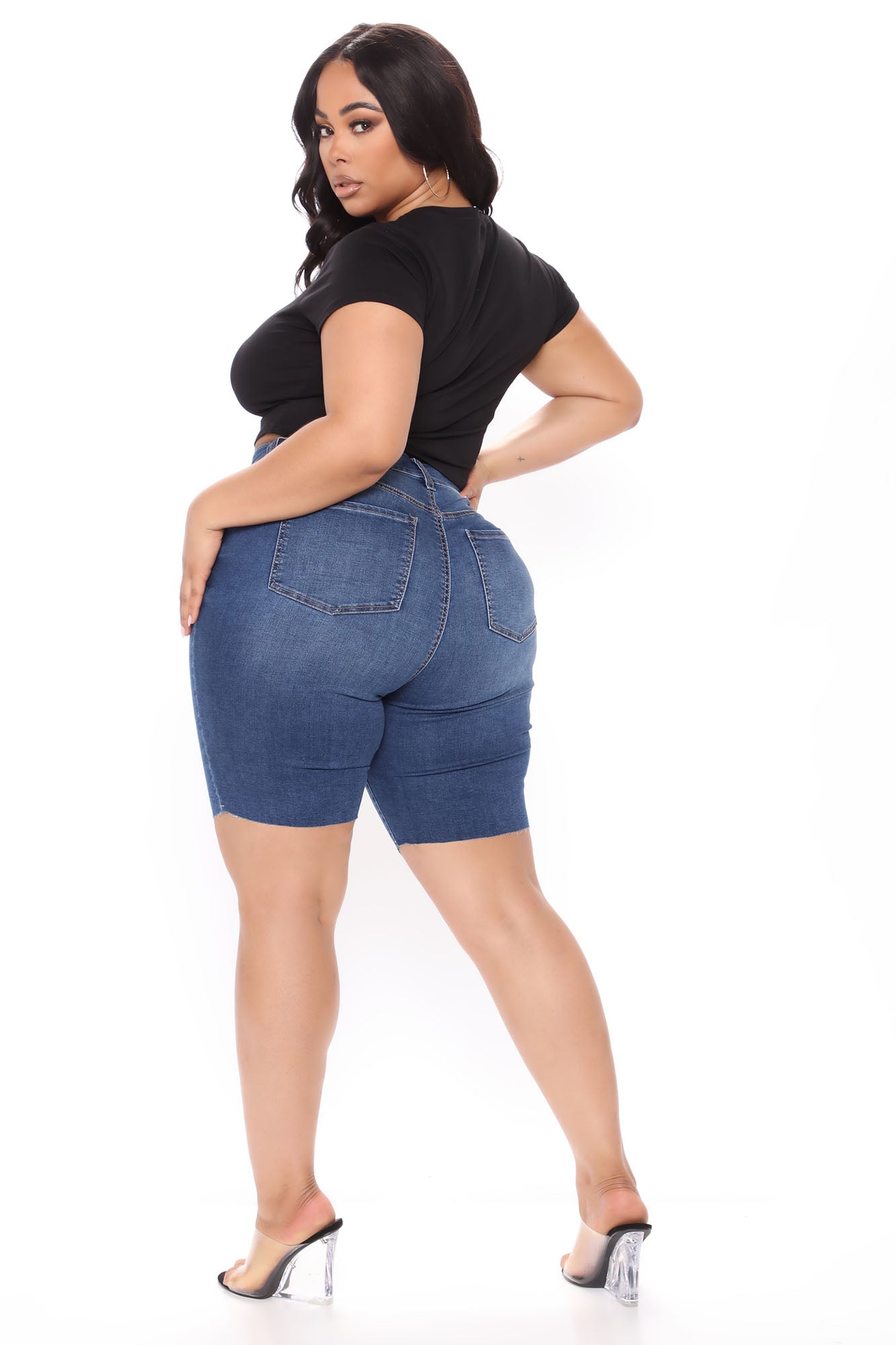 Cammie Stretch Denim Bermudas - Medium Blue Wash Ins Street