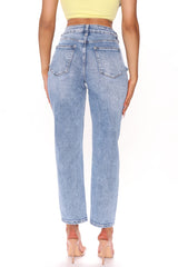 Makin' Moves Slim Mom Jeans - Medium Blue Wash Ins Street