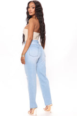 So Into You High Rise Mom Jeans - Light Blue Wash Ins Street