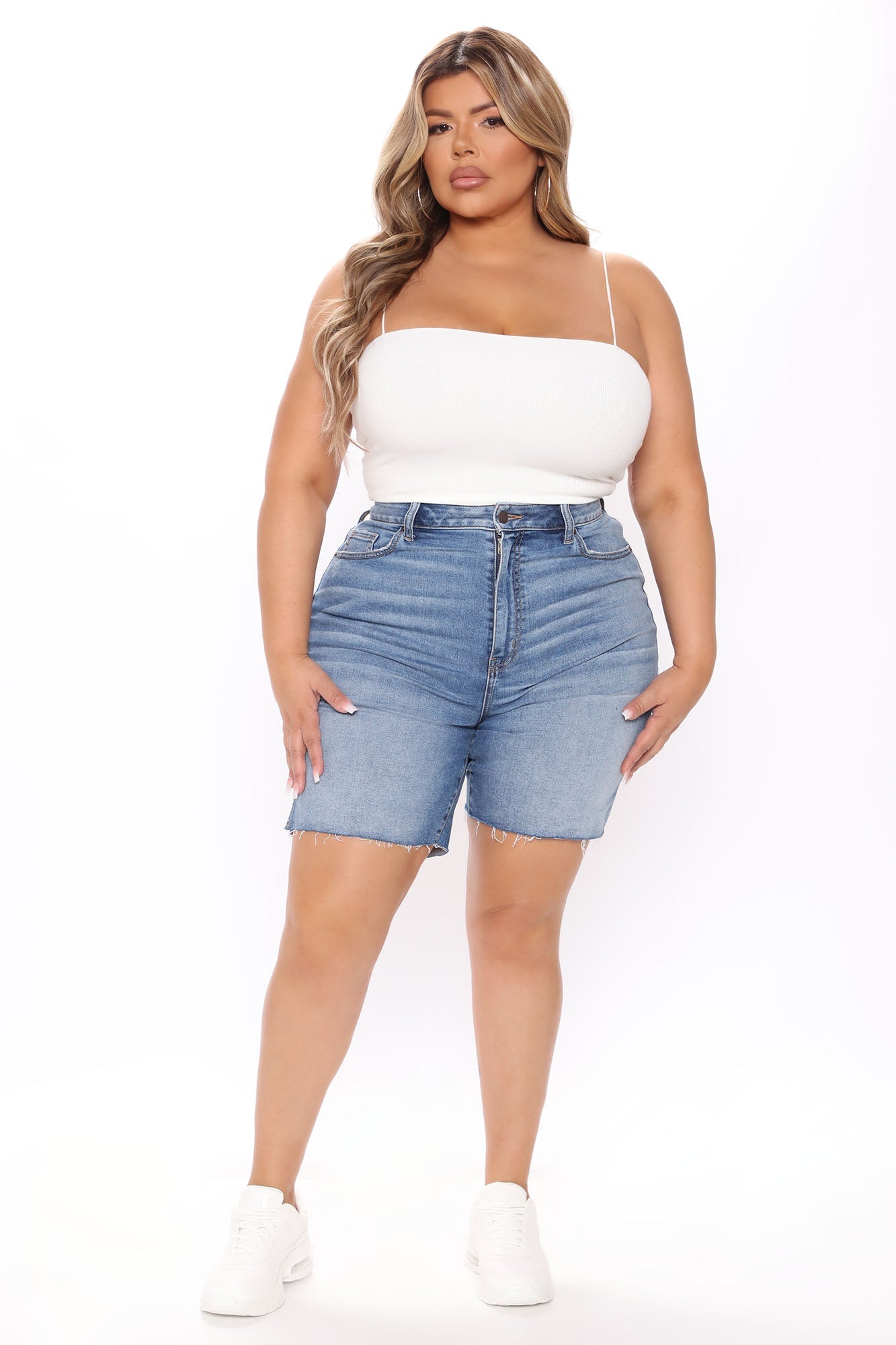 Everything's Good Super Stretch Denim Bermudas - Medium Blue Wash Ins Street