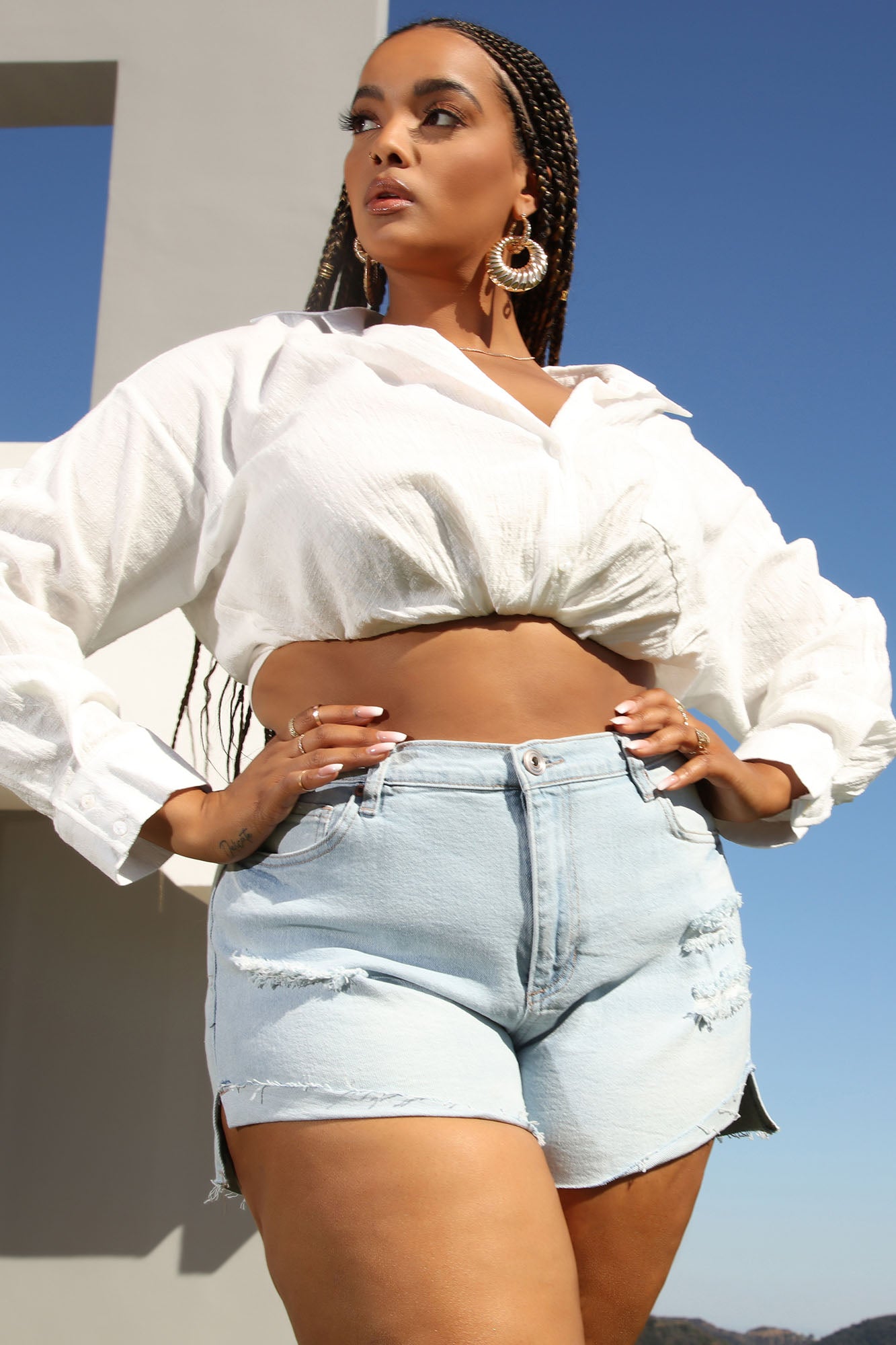 Great Getaway Cuffed Denim Shorts - Light Blue Wash Ins Street