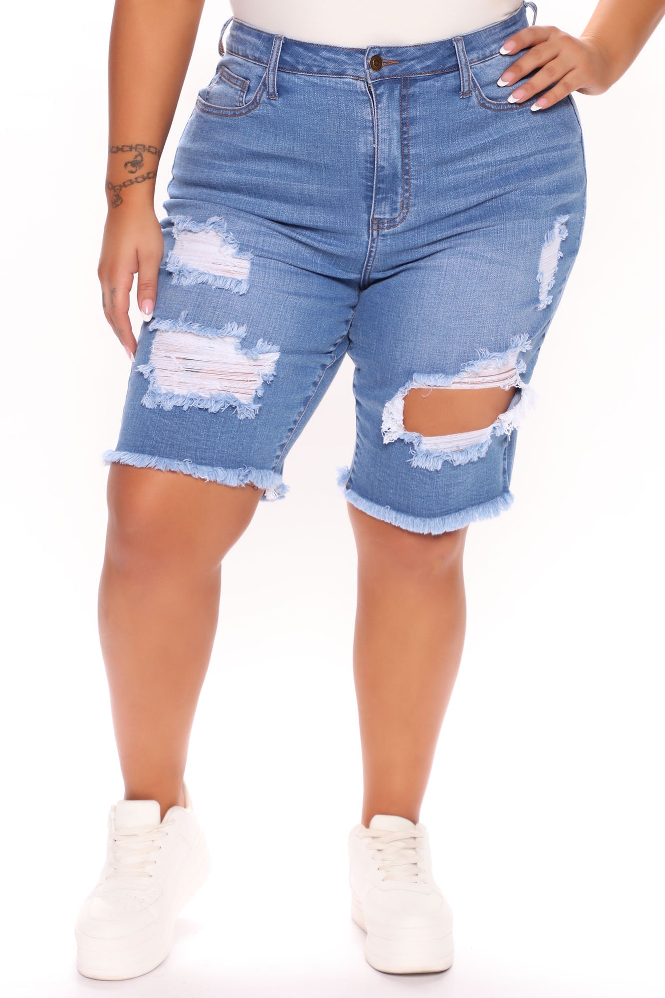 Made Ya Look Denim Bermuda Shorts - Light Blue Wash Ins Street