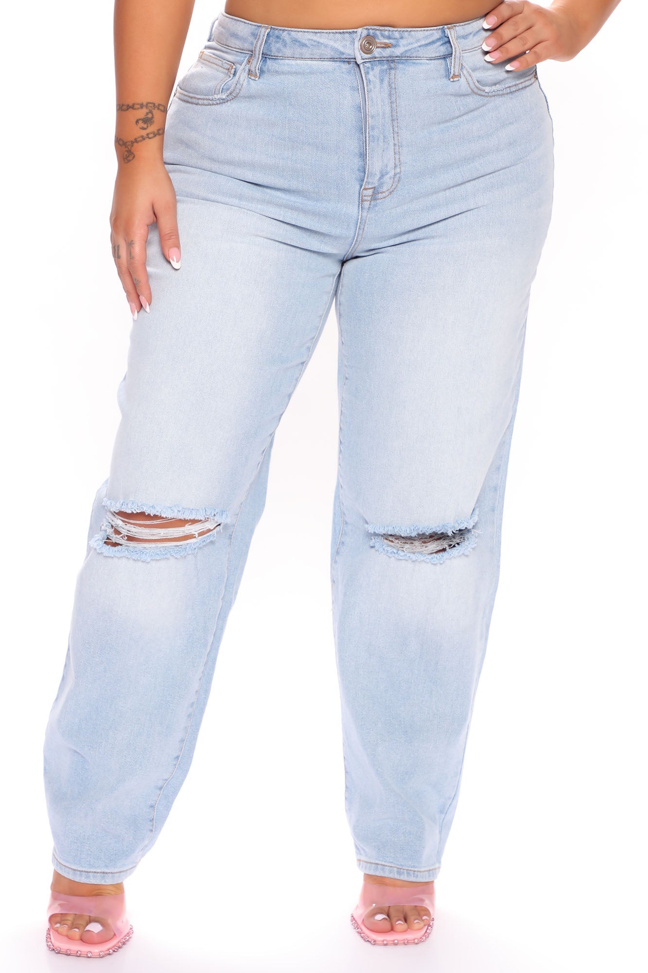 Beat You To It Straight Leg Jeans - Light Blue Wash Ins Street