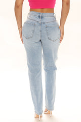 Starstruck Ripped Mom Jeans - Light Wash Ins Street