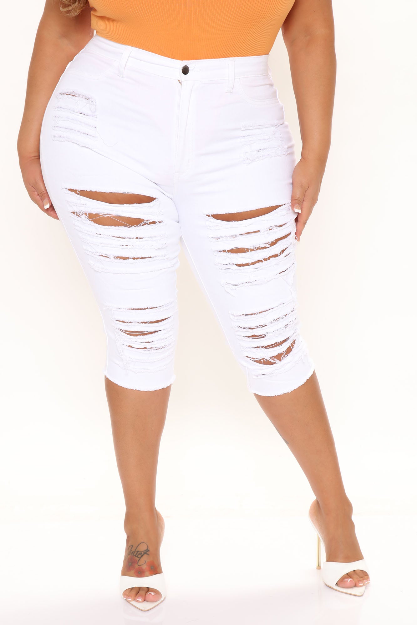 Live In My Denim Shorts - White Ins Street