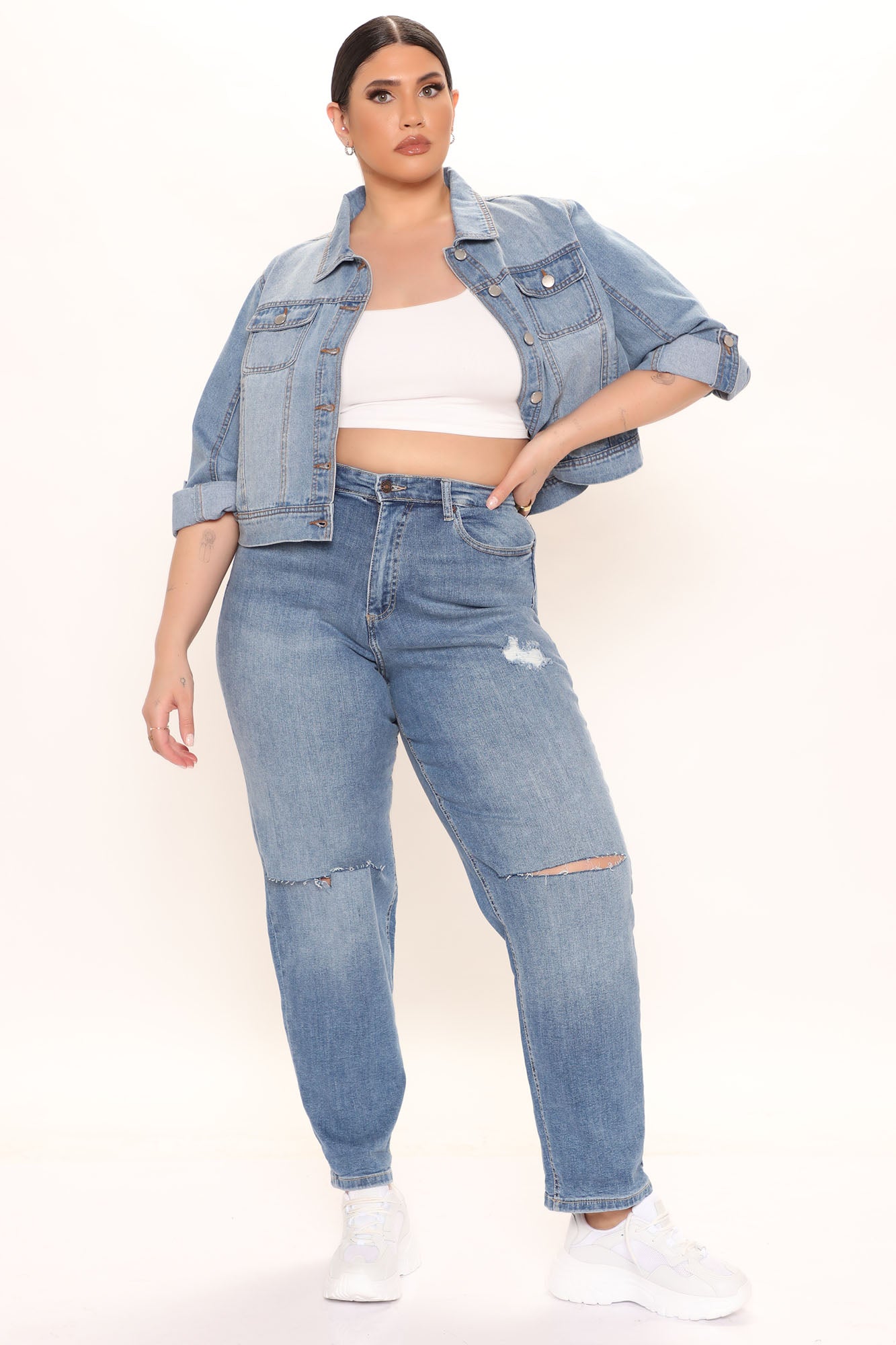 Super Mom High Rise Jeans - Medium Blue Wash Ins Street