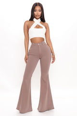 Santorini Super Stretch Flare Jeans - Mocha Ins Street