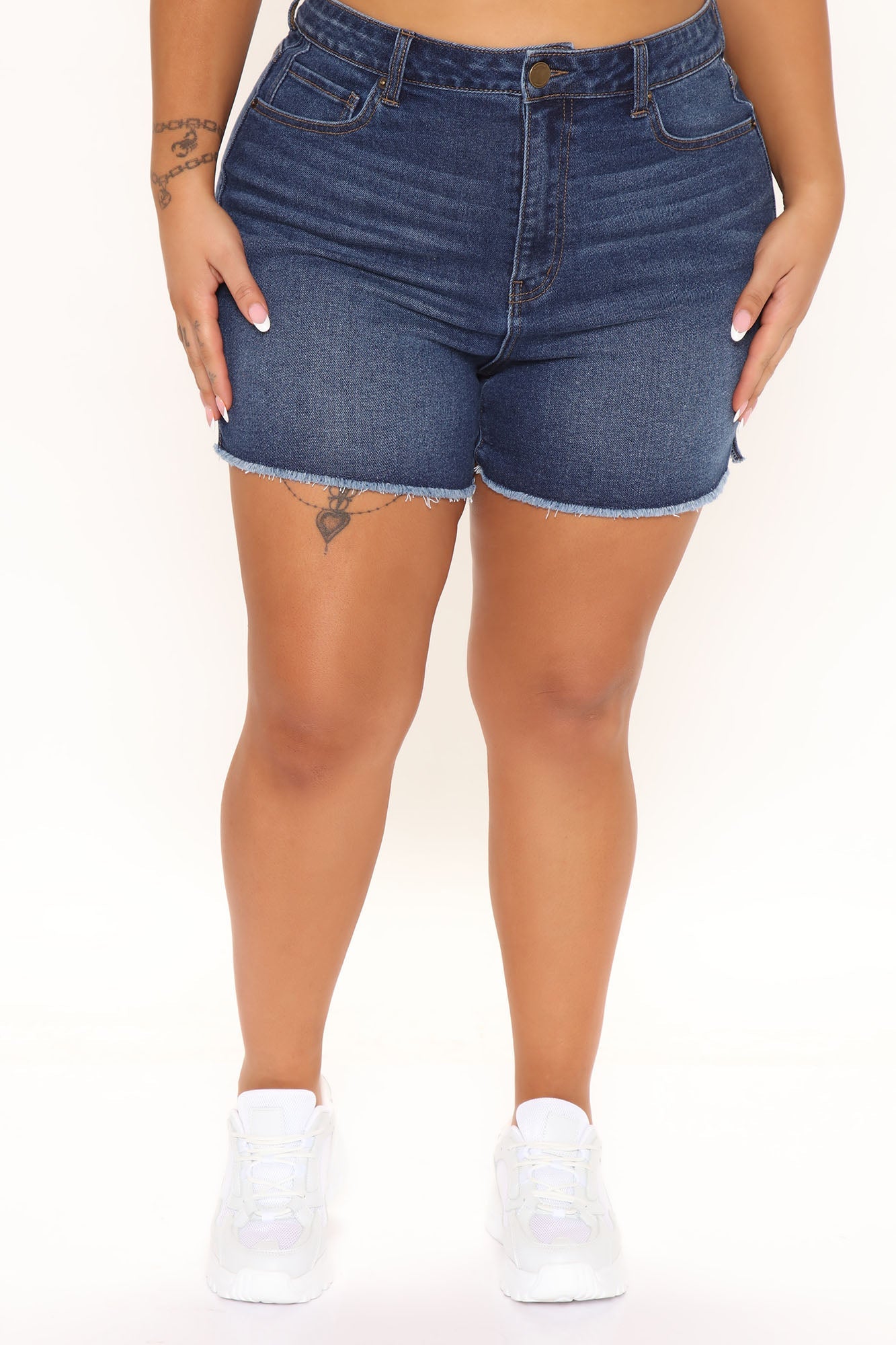 Got It Good Curvy Mom Shorts - Dark Wash Ins Street