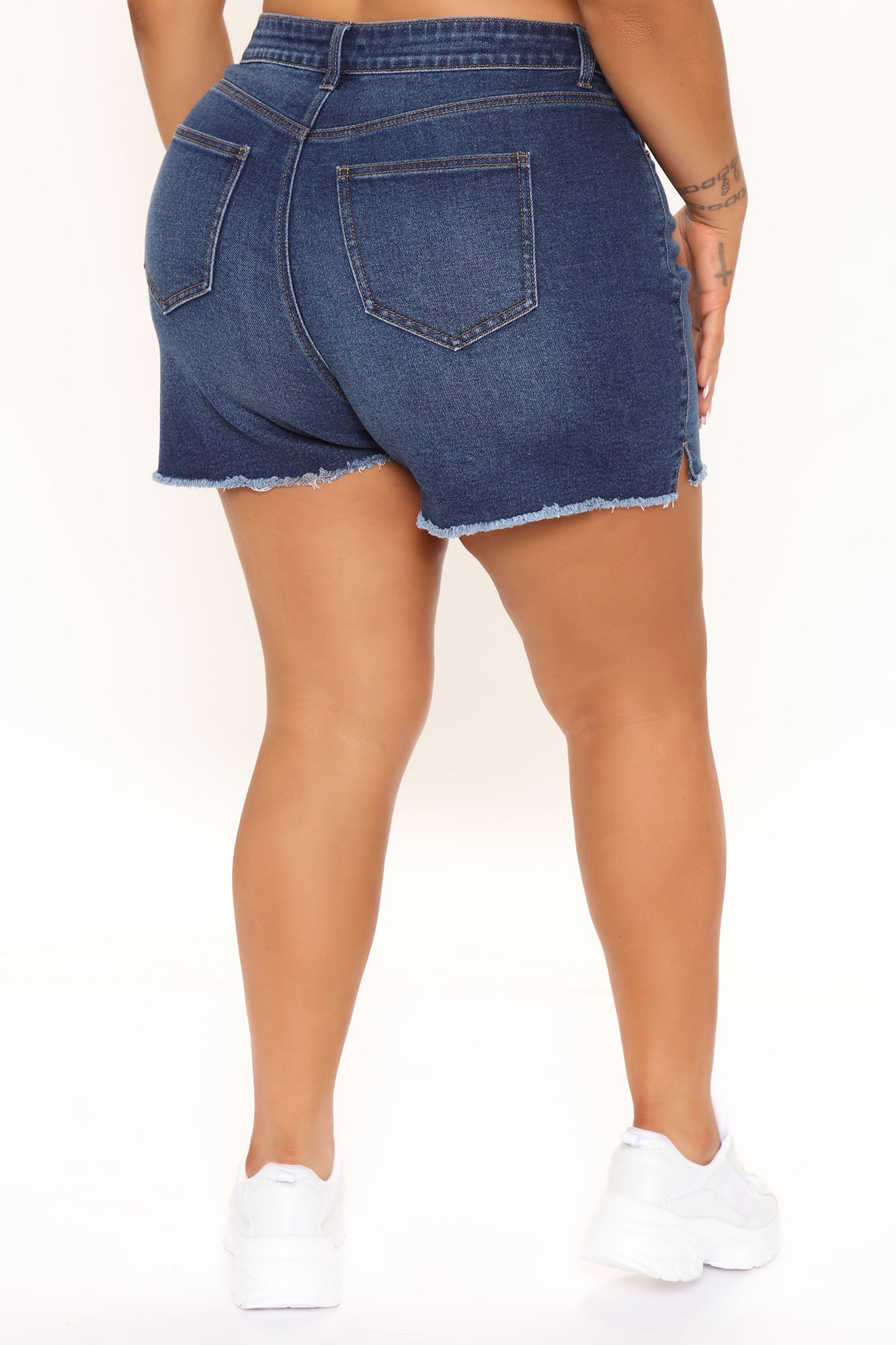 Got It Good Curvy Mom Shorts - Dark Wash Ins Street