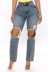 Memory of Me High Rise Slim Mom Jeans - Dark Wash Ins Street