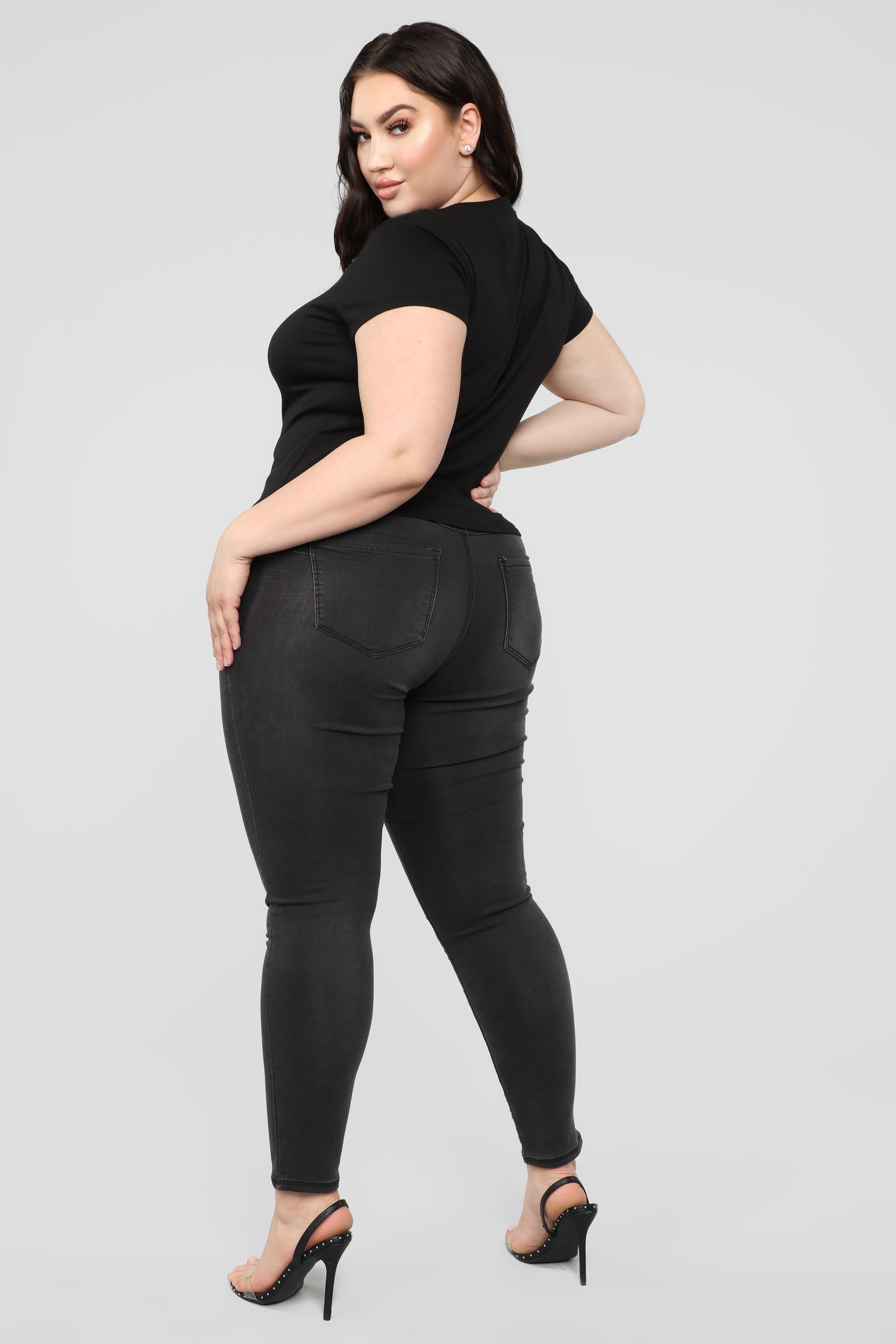 Speak Softly Skinny Jeans - Black Ins Street