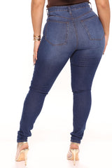 Soho Super Stretch High Rise Jeggings - Dark Wash Ins Street