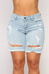 Switch It Up Bermuda Short - Light Blue Wash Ins Street