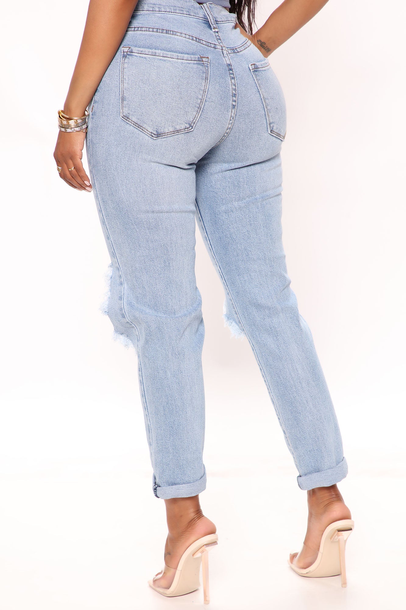 Tabloid Starlet Ripped Mom Jeans - Light Blue Wash Ins Street