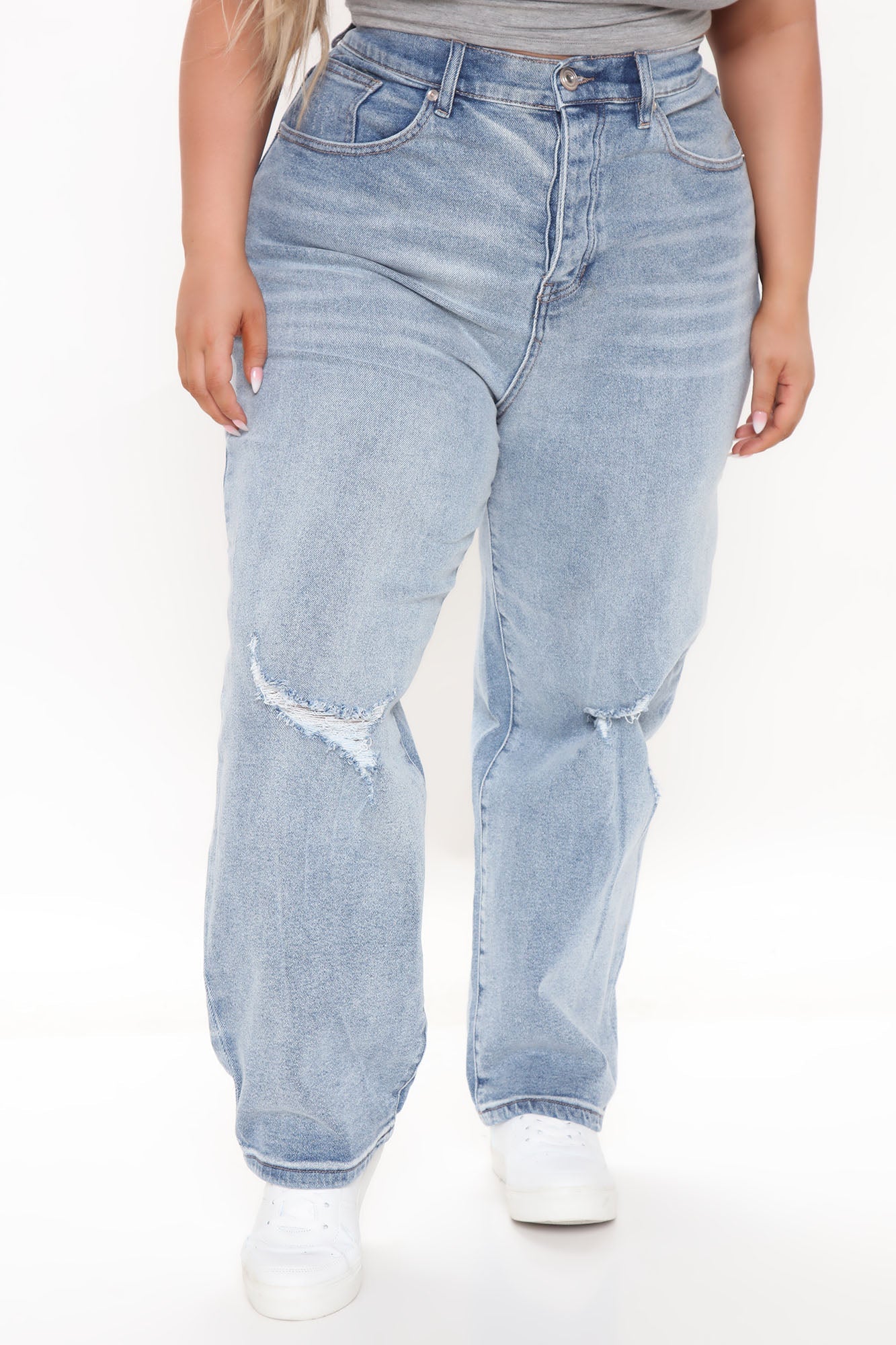 What A Girl Wants Distressed Straight Leg Jeans - Medium Blue Wash Ins Street