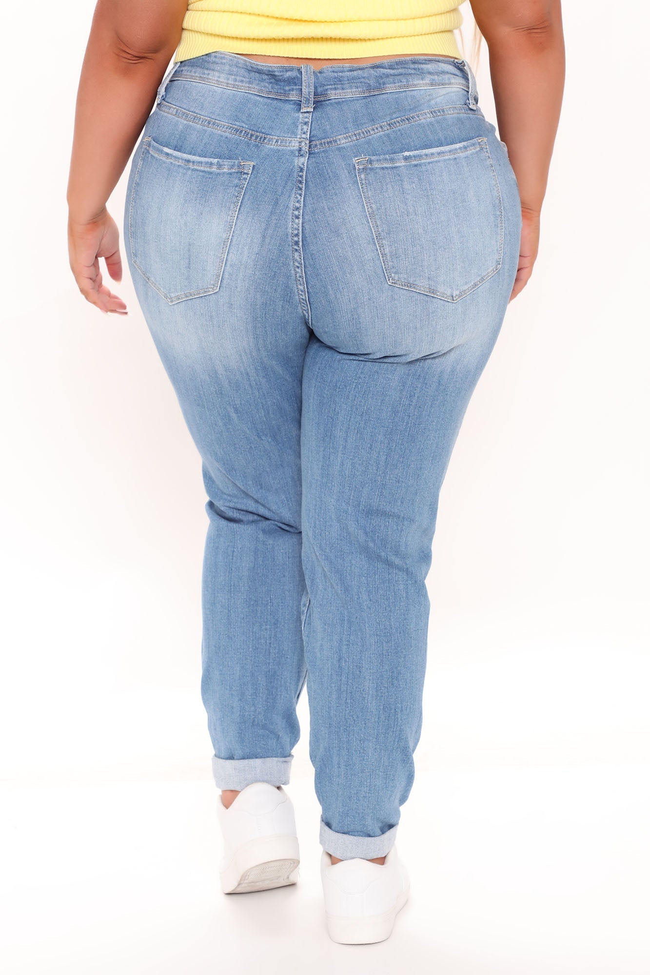 Shannon High Rise Distressed Jeans - Light Blue Wash Ins Street