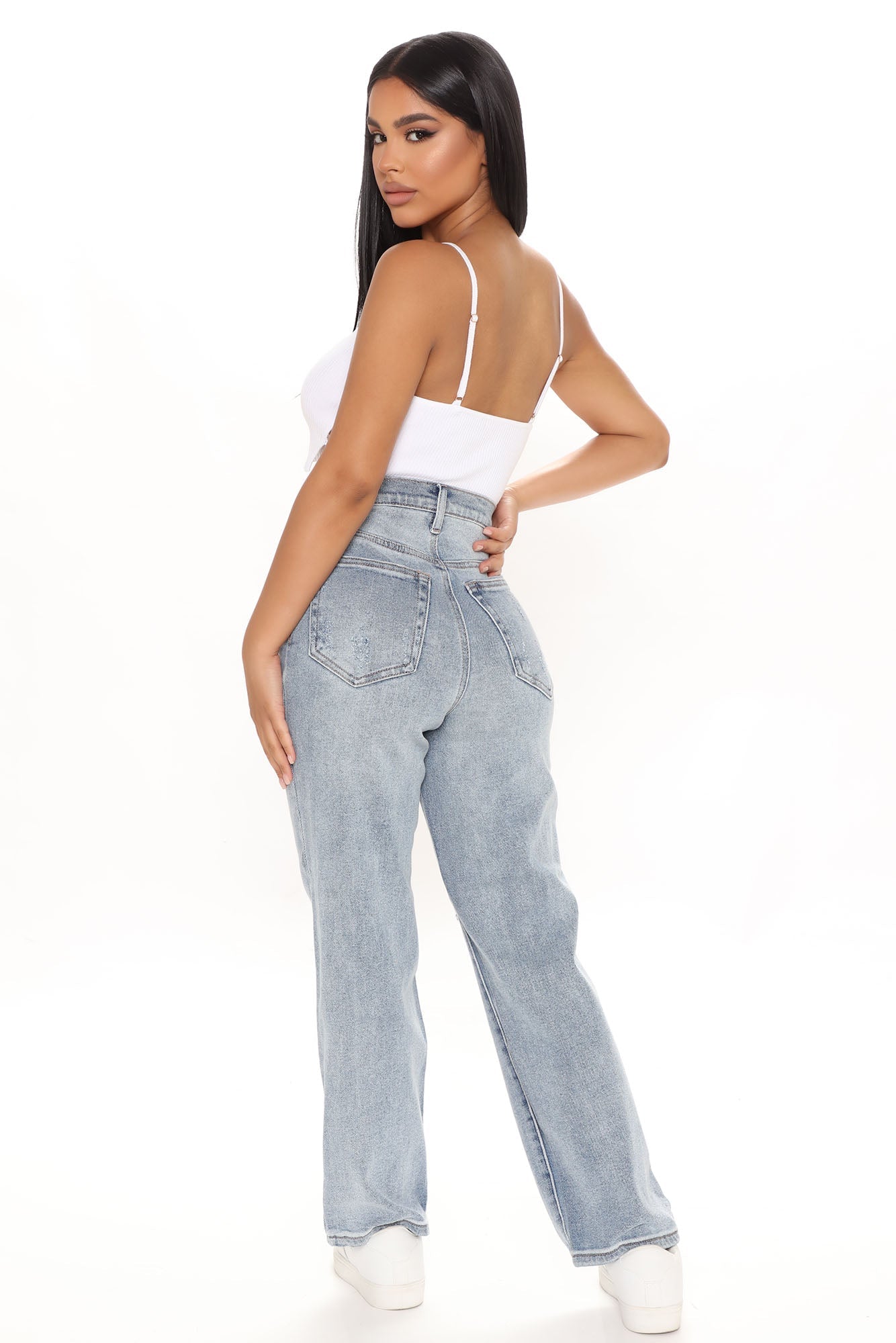 What A Girl Wants Distressed Straight Leg Jeans - Medium Blue Wash Ins Street