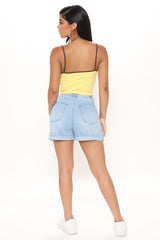 Kathleen Stretch Roll Cuff Denim Shorts - Light Blue Wash Ins Street